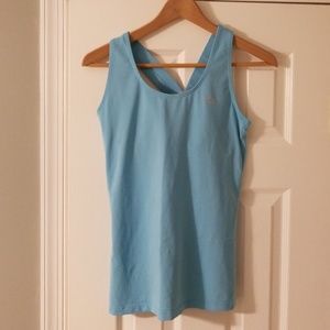 Under Armour Heat Gear Active Top, size S